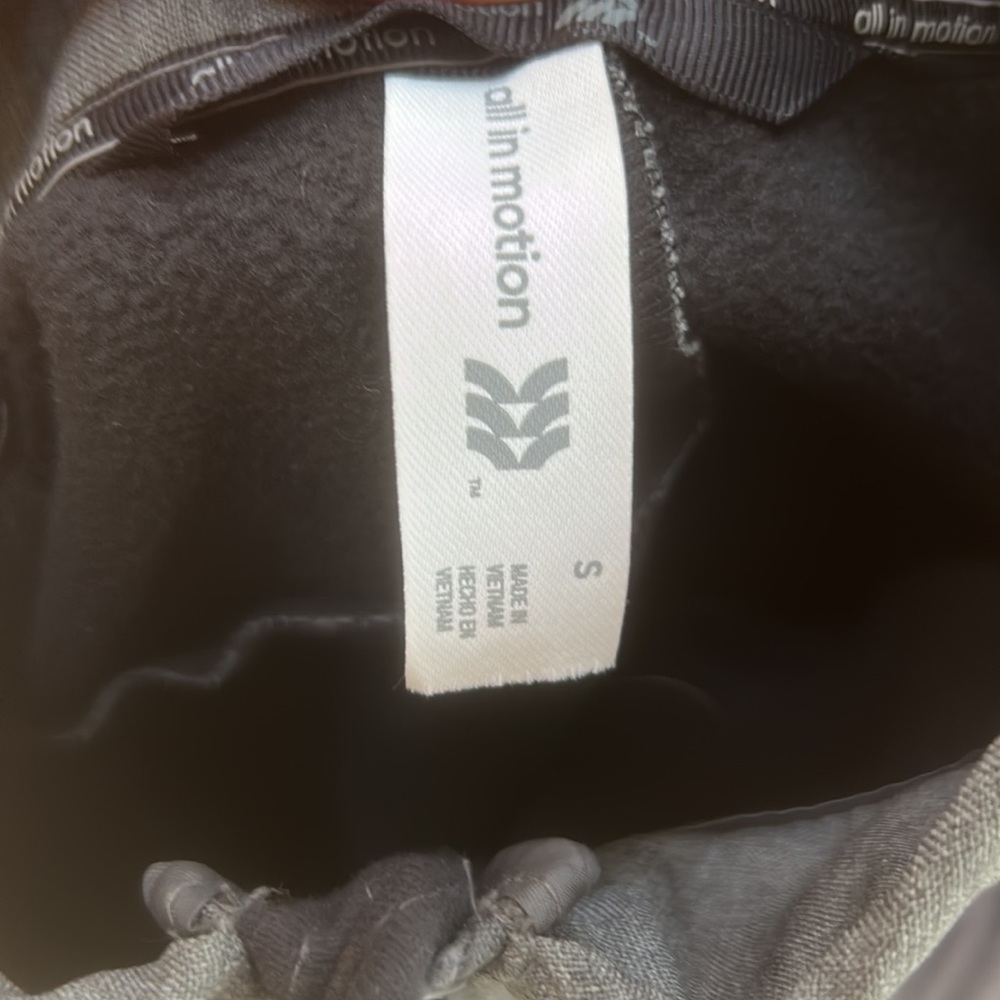 Men’s Small jacket - Picture 2 of 2